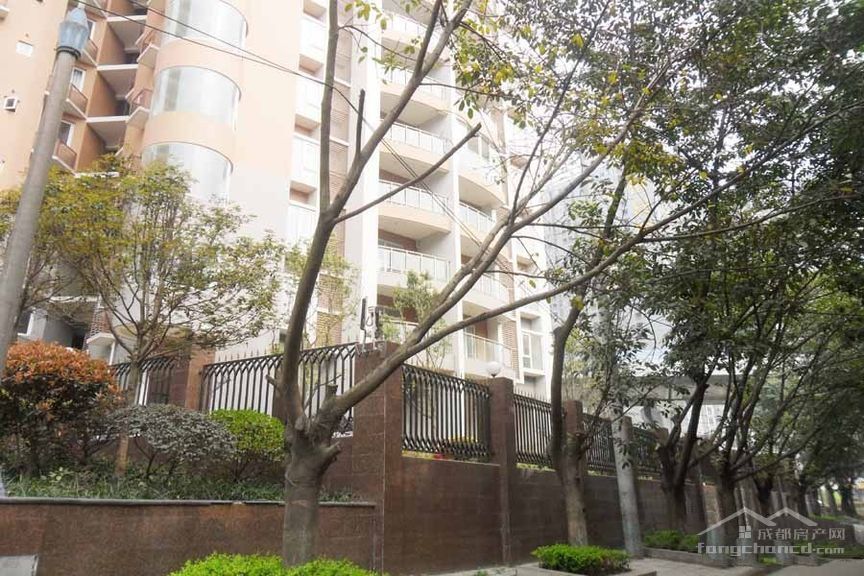 天邑宏御花園3室2廳2衛(wèi)